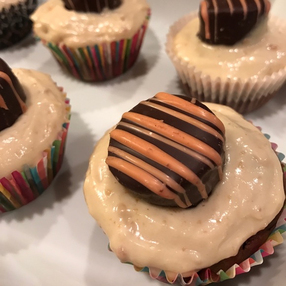 Meet your Posher, Elena - Picture 1 of 1